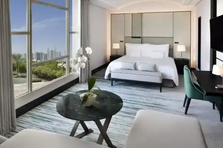 Address Montgomerie - 35