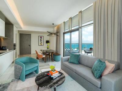 TH8 Palm Vignette Collection, Beach Resort - 59