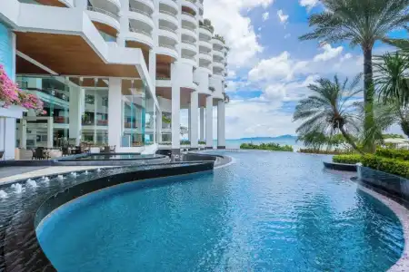 Royal Cliff Beach Pattaya - 18
