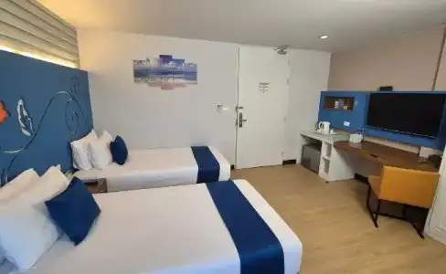 Days Inn by Wyndham Patong Beach Phuket - 56