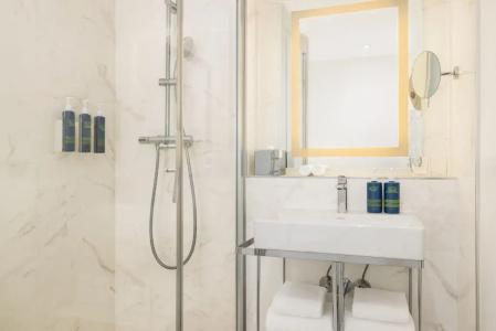 Four Points by Sheraton Reims Cathédrale - 41