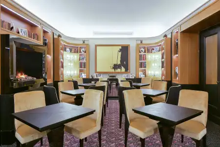 Maison Astor Paris, Curio Collection by Hilton - 22
