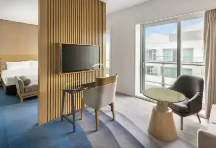 Hilton Auckland - 44
