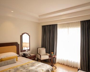 Taj Samudra - 71