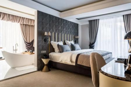 HISTORY Boutique & SPA - 142