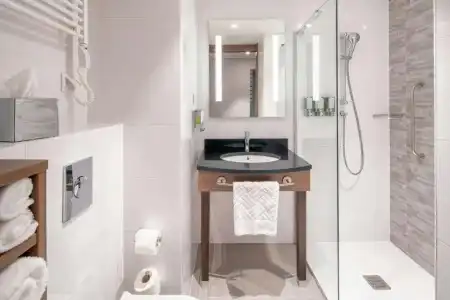 Hampton by Hilton Warsaw Mokotow - 35