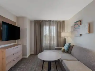 Staybridge Suites Chesapeake by IHG - 60