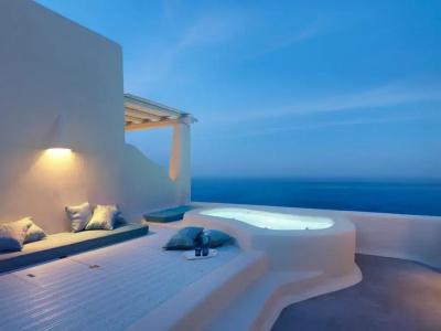 Dome Santorini Resort & Spa - 41