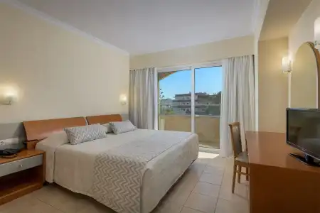 Sun Beach Resort - 76