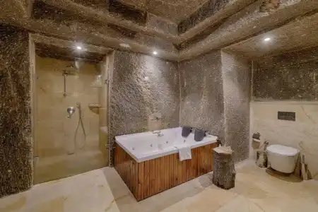 Hera Cave Suites - 160
