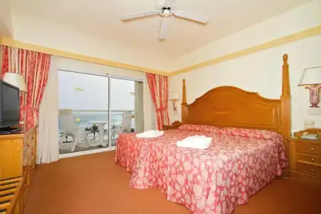Riu Palace Tres Islas - 14