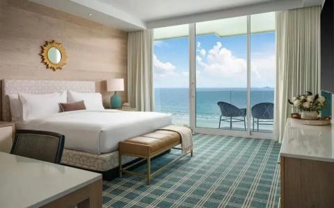 del Coronado, Curio Collection by Hilton - 152