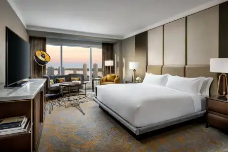 The Ritz-Carlton, Toronto - 63