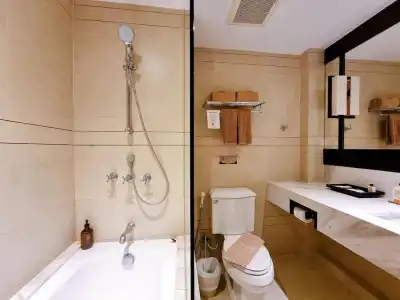 Sawaddi Patong Resort & Spa by Tolani - 54