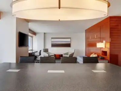 Grand Hyatt DFW - Connected to the airport - 55