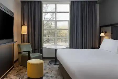 Hilton Cardiff - 5