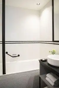 Best Western Premier The Blake Paris Gare Saint Lazare - 21
