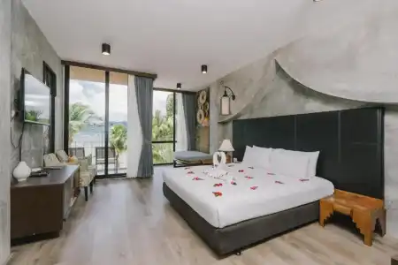 Patong Signature Boutique - 5