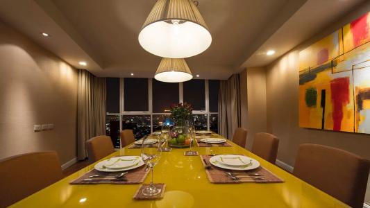 Urbana Langsuan - 72