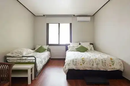 Jiwoljang Guest House - 39
