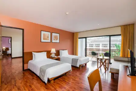 Naithonburi Beach Resort - 39