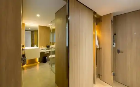 Ad Lib Bangkok - 21