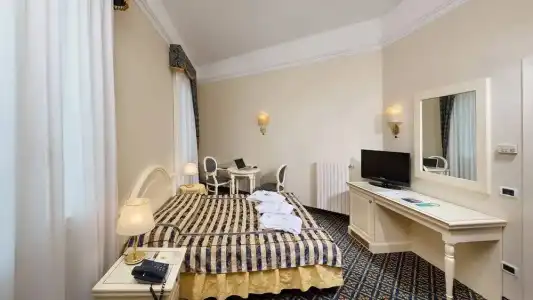 Terme Roma - 33