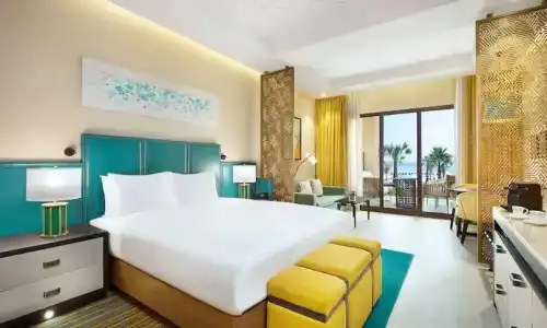 DoubleTree by Hilton Resort & Spa Marjan Island - 44