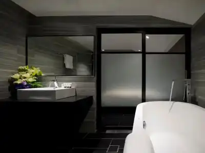 Venue - The Lily - 33