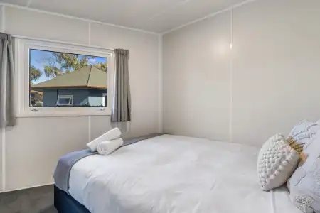 Christchurch Top 10 Holiday Park - 103