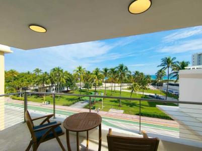 Bentley South Beach - 72