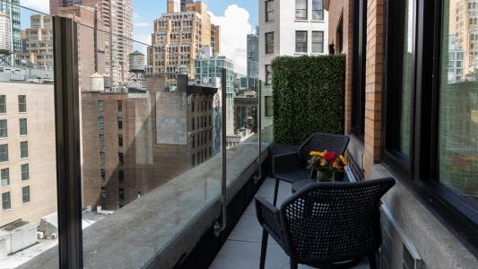 Broadway Plaza - 63