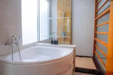 Royal Beach View Suites - 67