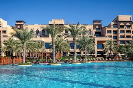 Saadiyat Rotana Resort and Villas - 32