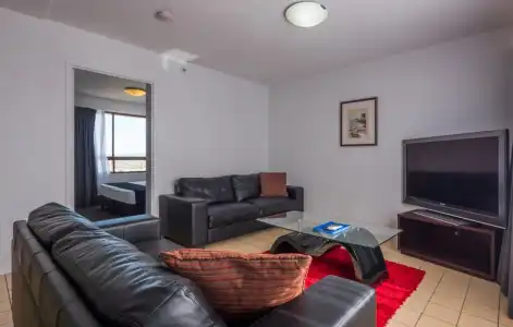 Broadbeach Savannah & Resort - 96