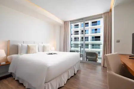 A La Carte Da Nang Beach - 53
