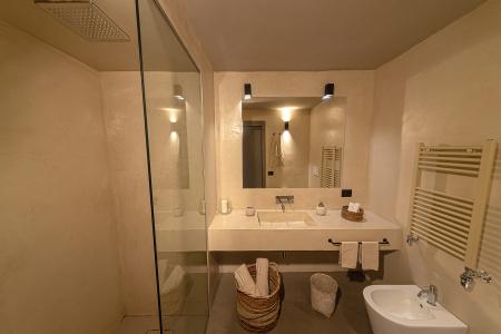 Casa Nostra Luxury Suites - 81