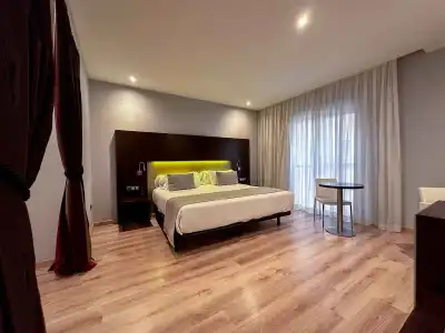 Turia - 66