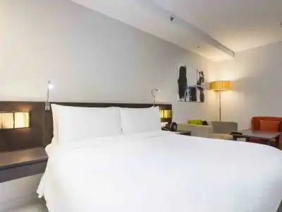 Maitria Sukhumvit 18 Bangkok – A Chatrium Collection - 64