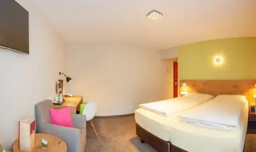 Azenberg Stuttgart, Sure Collection by BW - 61