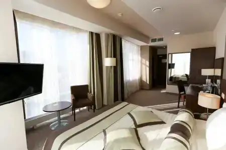 Spa Best Western Russian Manchester - 86