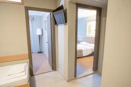 Sun City Apartments & - 34
