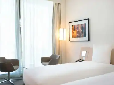 Novotel Abu Dhabi Al Bustan - 53