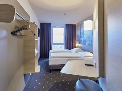 B&B Köln-West - 56