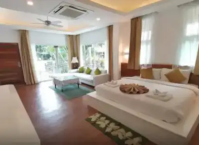 Green View Village Resort - 84