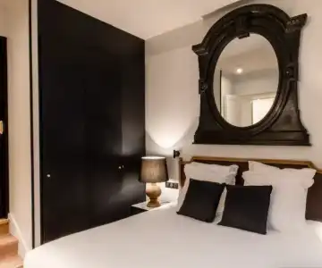 Maisons du Monde & Suites Nantes - 45