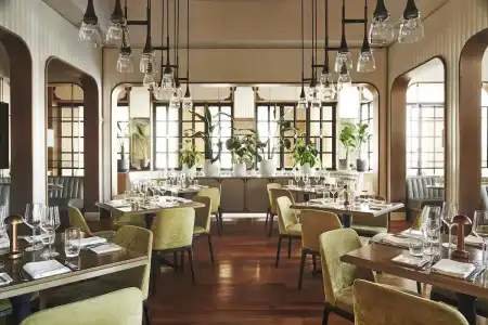 Four Seasons Miami - 16