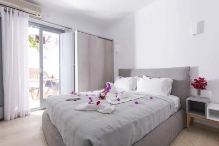 Blue Waves Suites & Apartments - 36