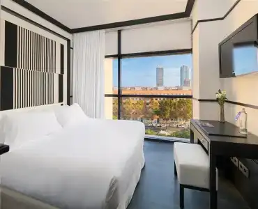 H10 Marina Barcelona - 29