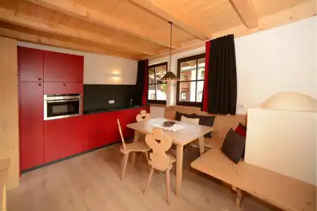 Zin Senfter Residence - 34